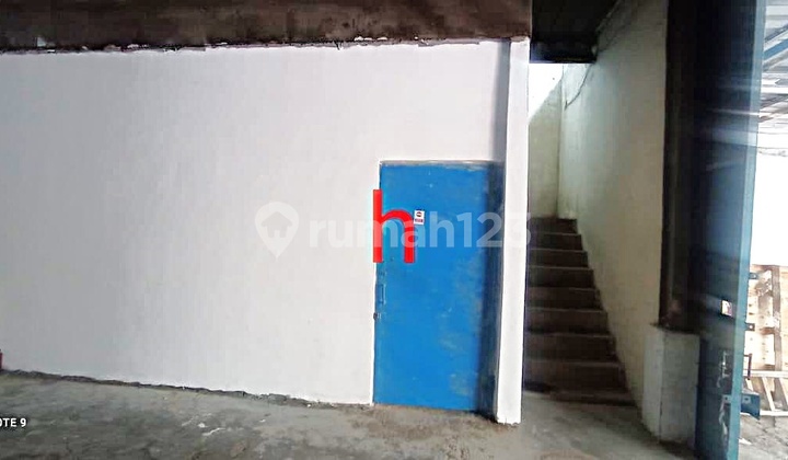 Warehouse on Jl Kapuk Kayu Besar Miami