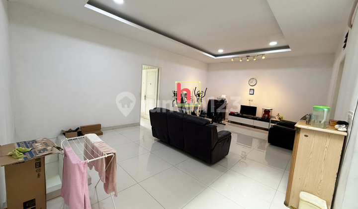 Rumah di Muara Karang, 2,5 Lantai, Rumah Rapi Siap Huni