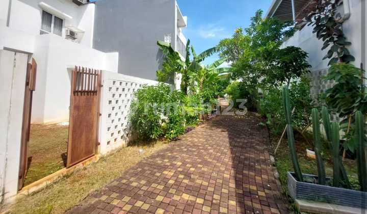 2-story house in Jakarta Garden City, East Jakarta