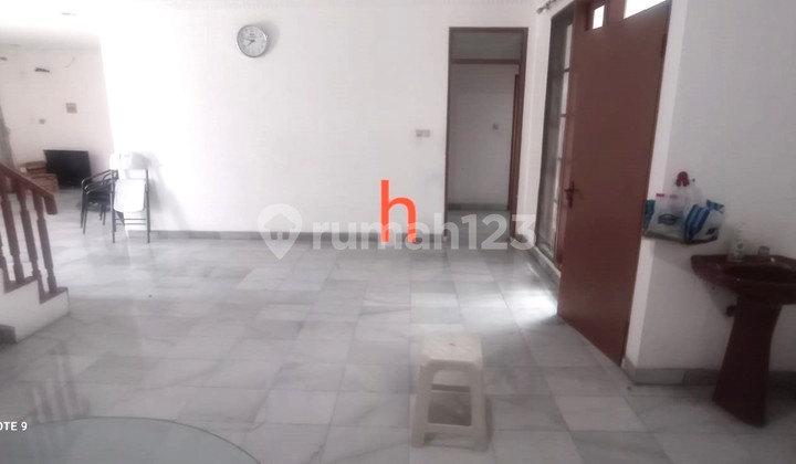 Rumah di Muara Karang, 4 Kamar Tidur  1
