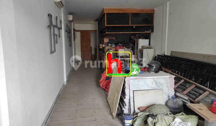 Shophouse in Semanan, West Jakarta, ready to use 2