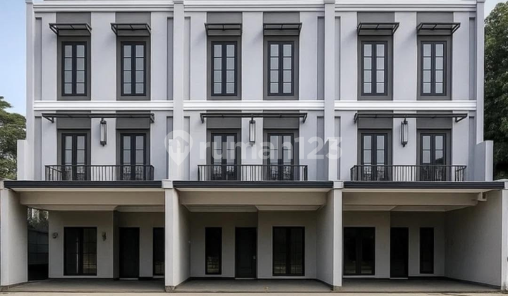 Brand New Townhouse On Progress, One Gate System Ready 3 Unit Selangkah Ke Gatot Subroto. 1