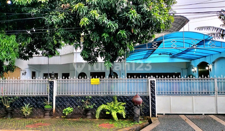 Rumah 2.5 Lantai Siap Huni di Bintaro 2