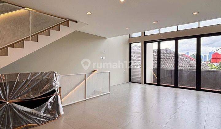 Dijual Rumah 3 Lantai Di Kemang Jakarta Selatan 2