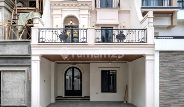 Brand New House, Siap Huni, Design Mediteranian Classic.