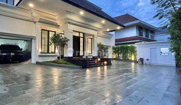 Dijual Rumah Luxurious Brand New House Semi Furnished Di Menteng 2