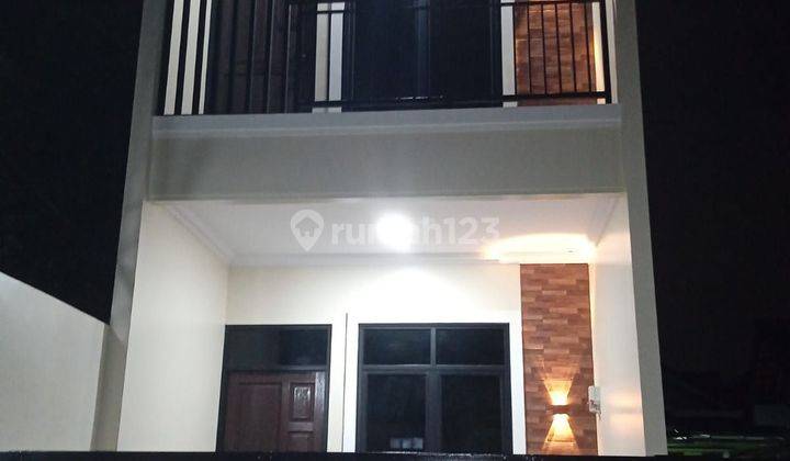 Rumah Baru di Jl. H.Basir Graha Raya Ciledug 2