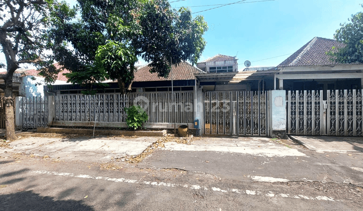 Rumah Strategis Poros Jalan Taman Gayam Kota Malang 1