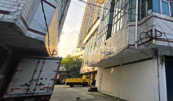 For Sale: Prince Jayakarta Shop House, Strategic Location