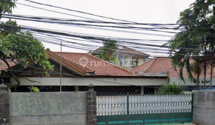 Rumah Tua di Jalan Cempaka Putih Raya 1