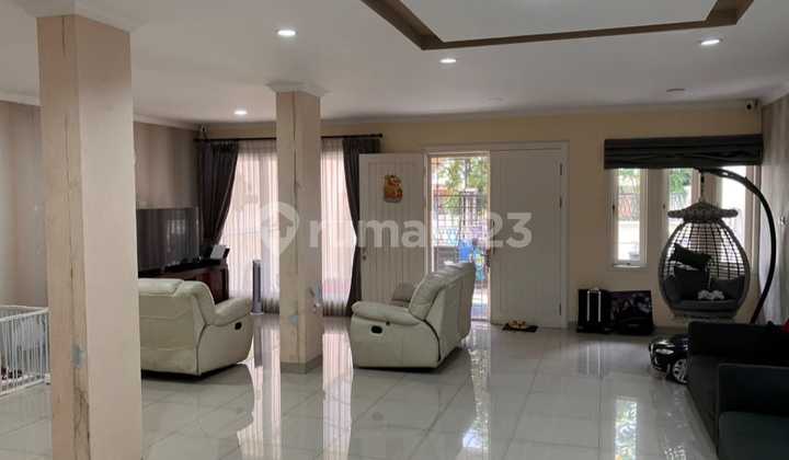 For Sale House on Camar Elok Street, Pantai Indah Kapuk