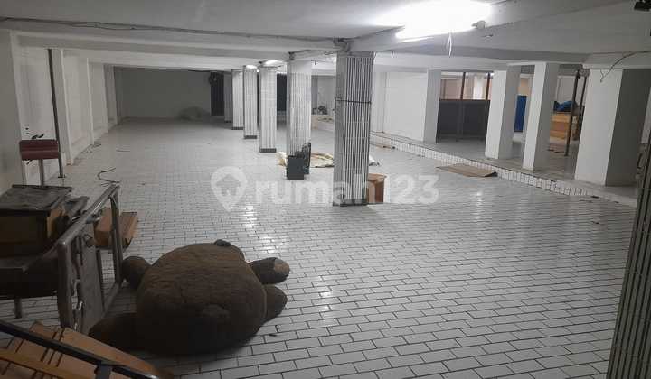 For Sale / For Rent Commercial Space on Jalan Pramuka Raya For Sale / For Rent Commercial Space on Jalan Pramuka Raya