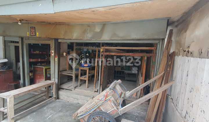 For Sale Commercial Space on Jaksa Street, Menteng For Sale Commercial Space on Jaksa Street, Menteng