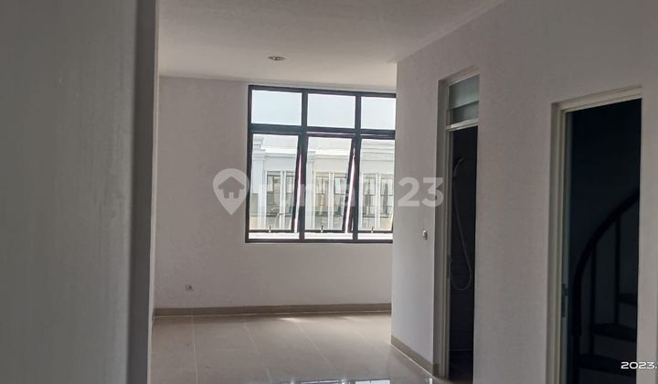 For Rent, Nice Shop House in Sedayu City, Cakung