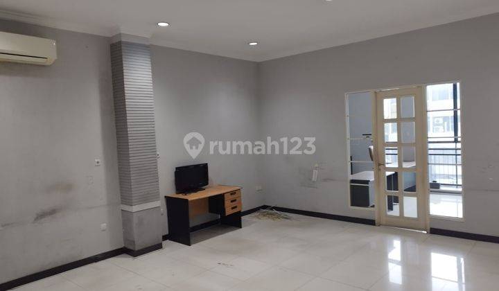 Disewa Ruko Mangga Besar Raya 2