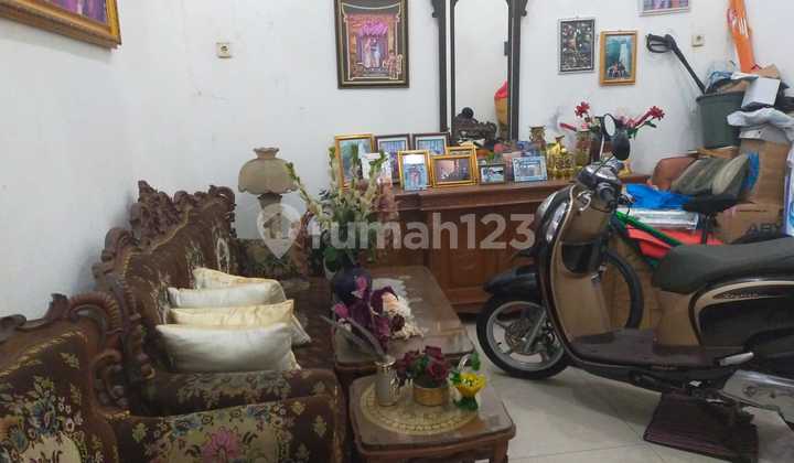 Dijual Rumah Furnished Jalan Manggis, Jakarta Utara