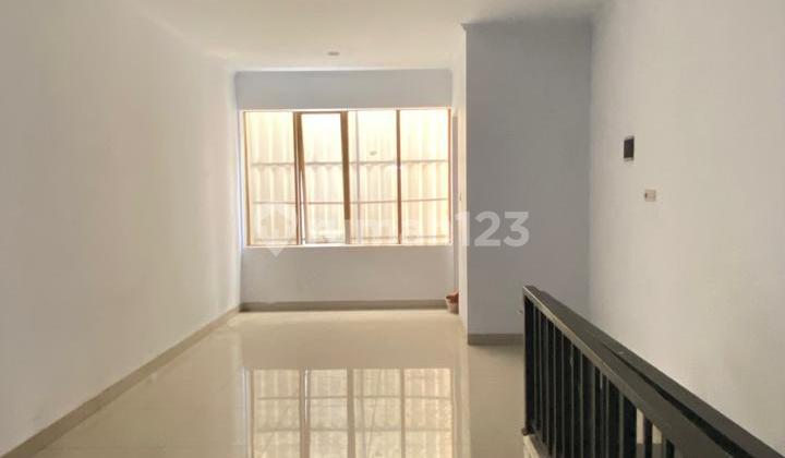 For Sale / For Rent Twin Shophouses Marakas Bekasi 2