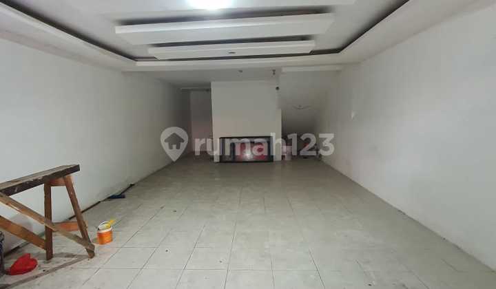 For Rent: Agung Niaga Sunter Street Shop House, North Jakarta 2