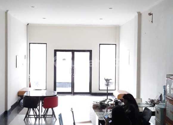 Disewakan Ruko 3,5 LT Lokasi Strategis Sekitar Bintaro Sektor 9