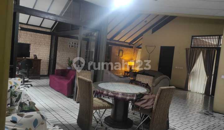 Well-Maintained Cozy House in Strategic Location, Bintaro Pesanggrahan Area 2