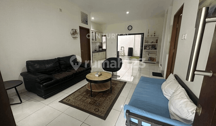 For Sale Nice Strategic House In Emerald Bintaro 2