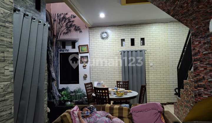 Di Jual Rumah Mewah Di Sekitaran Bintaro, Dekat  Stasiun Krl 2