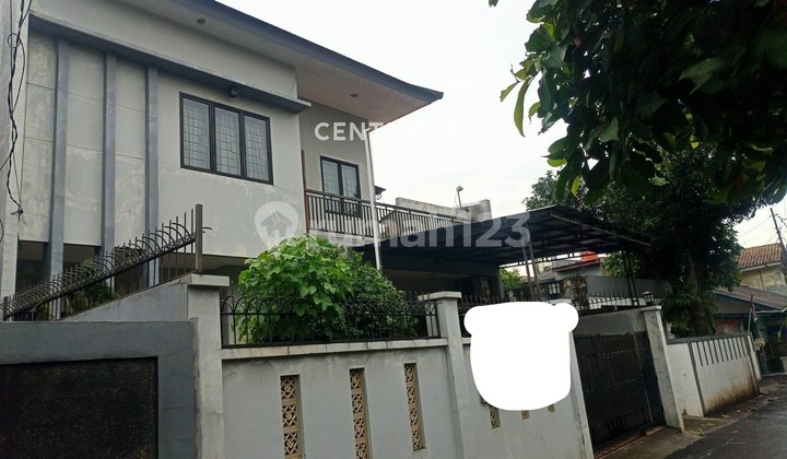 Dijual Rumah Bagus Strategis Siap Huni Dicipete Jakarta Selatan 