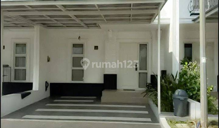 Rumah Bagus Full Renovasi Semi Furnished, Cluster Monte Torena 1