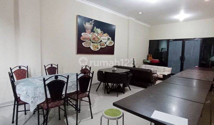 Ruko Siap Operasional Jalan Raya Pekayon Lokasi Ramai Strategis 8