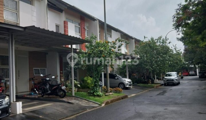 Monte Cavallo Cluster House at Grand Wisata with Toll Access, Ready to Occupy. 2