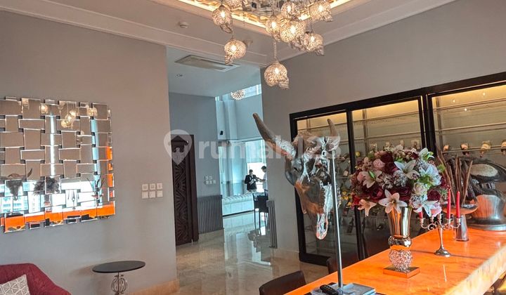 2-Story Penthouse at The Pakubuwono Residence Fully Furnished