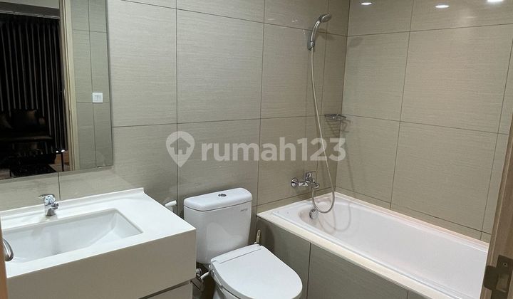 Apartment Orange County Full Furnished 2 Bed Room Siap Huni 2