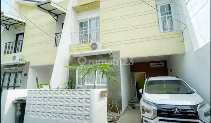 Rumah Bagus Semi Furnished, Cluster Cendana, Pekayon Jaya 1