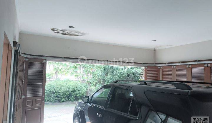 Rumah Bagus Modern Minimalis, Lokasi Strategis Kemang Raya  2