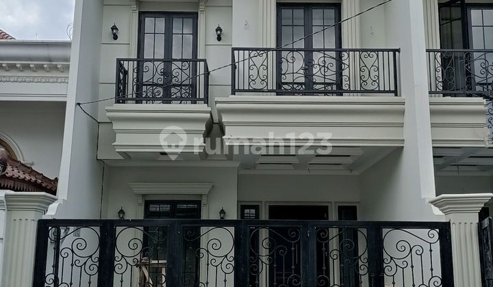 Modern Brand New 2-Story House in Cempaka Putih, Central Jakarta Modern Brand New 2-Story House in Cempaka Putih, Central Jakarta