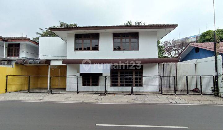 Rumah 2 lantai untuk usaha di Cempaka Putih, Jakarta Pusat 1