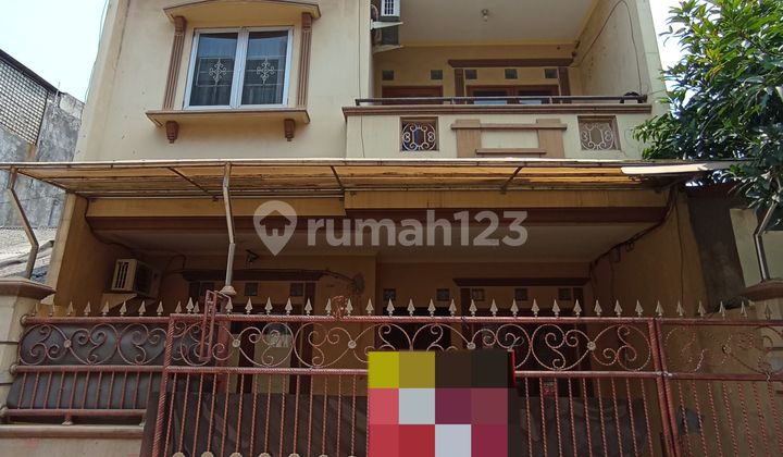 Rumah Bagus 3 Lantai Di Sunter, Jakarta Utara Rumah Bagus 3 Lantai Di Sunter, Jakarta Utara
