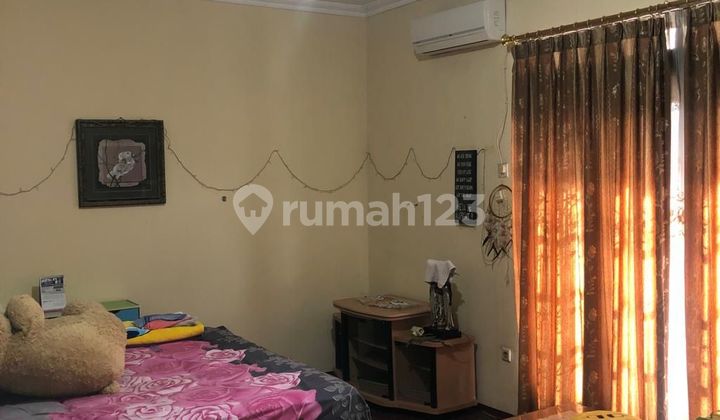 Rumah Bagus Hoek 2 Lantai Di Senen, Jakarta Pusat 2