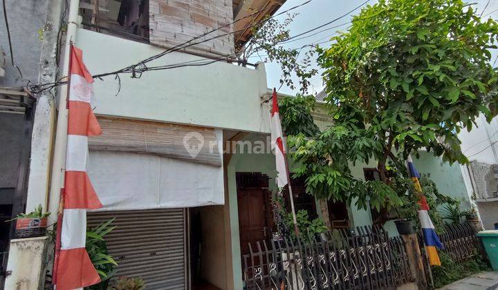 Rumah Lama 1,5 Lantai Di Cempaka Putih, Jakarta Pusat 1