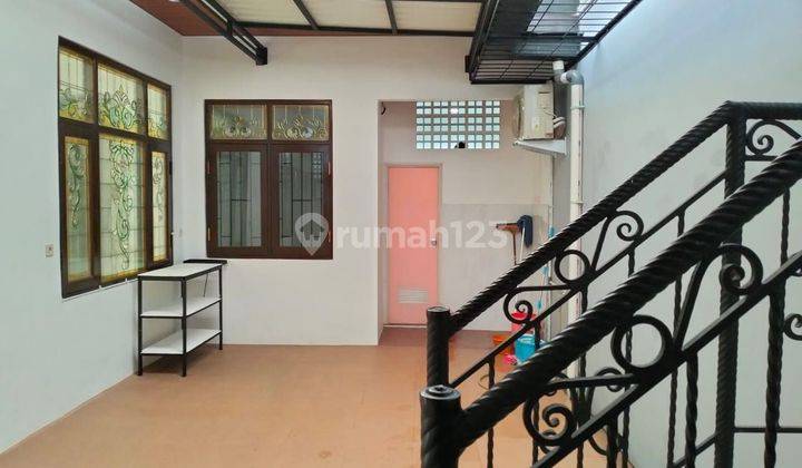 Rumah Baru Renovasi 1,5 Lantai Di Cempaka Putih, Jakarta 2