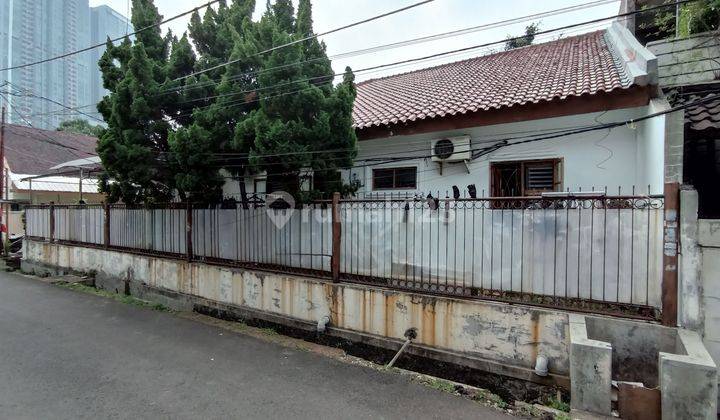 RUMAH BAGUS HOEK DI CEMPAKA PUTIH, JAKARTA PUSAT 2