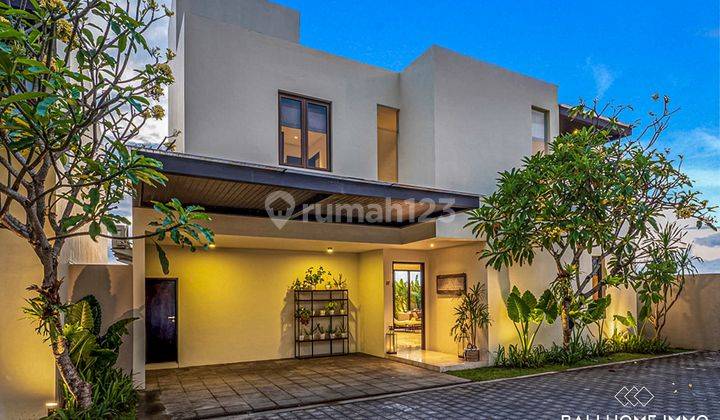 Dijual Hak Milik Villa Dengan Pemandangan Laut 3 Kamar Tidur Di Pantai Pabean Bali Rf1357 2