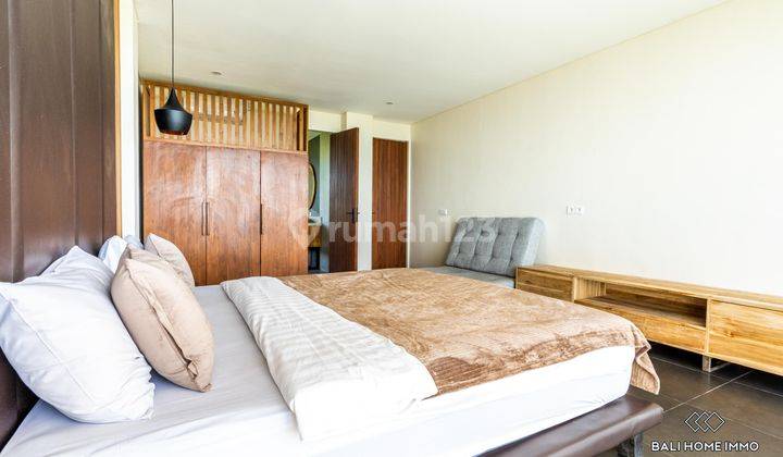 Disewakan Vila 6 Kamar Tidur Dekat Pantai Balangan Ya076 11