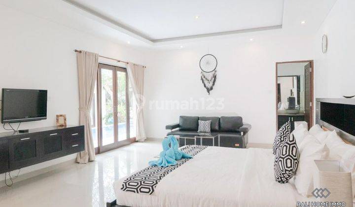 Disewakan Vila 5 Kamar Tidur Yang Tenang Di Bali Umalas Rf271 6
