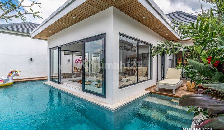 NEW 2 BEDROOM MINIMALIST MODERN VILLA WITH MODERN MINIMALIST DESIGN IN PADONAN BALI - RF2988 1