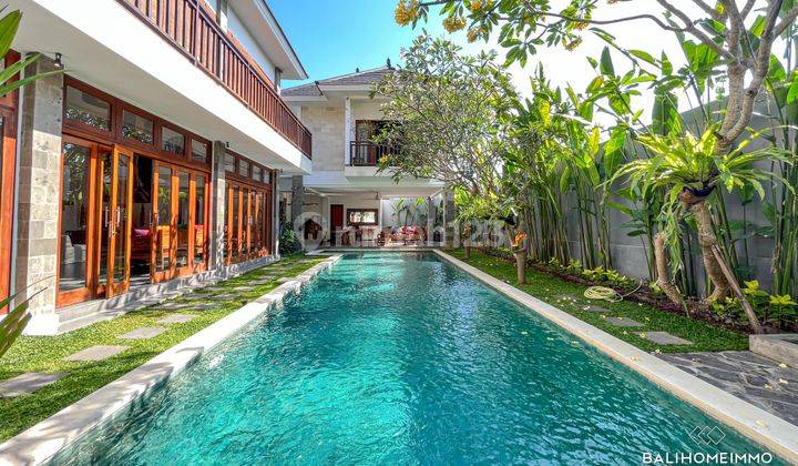 Dijual Vila 3 Kamar Tidur Yang Luas di Bali Petitenget Ff066 2