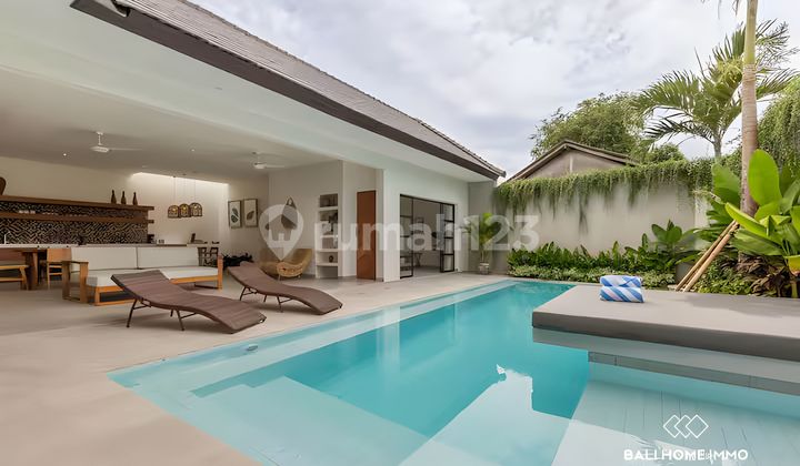 Dijual Vila 3 Kamar Menawan di Berawa - Rf6800b