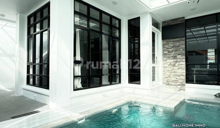 2-Bedroom Villa for Sale in the Prime Petitenget Area, Bali - Al190 2-Bedroom Villa for Sale in the Prime Petitenget Area, Bali - Al190
