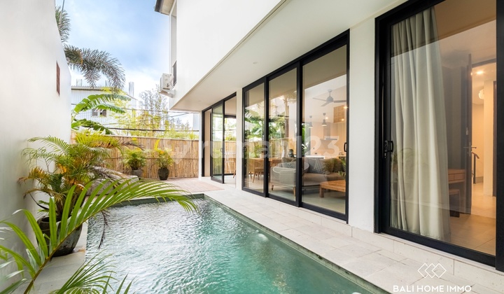 4-Bedroom Villa Located in a Private Complex in Canggu Batu Bolong - Rf8940