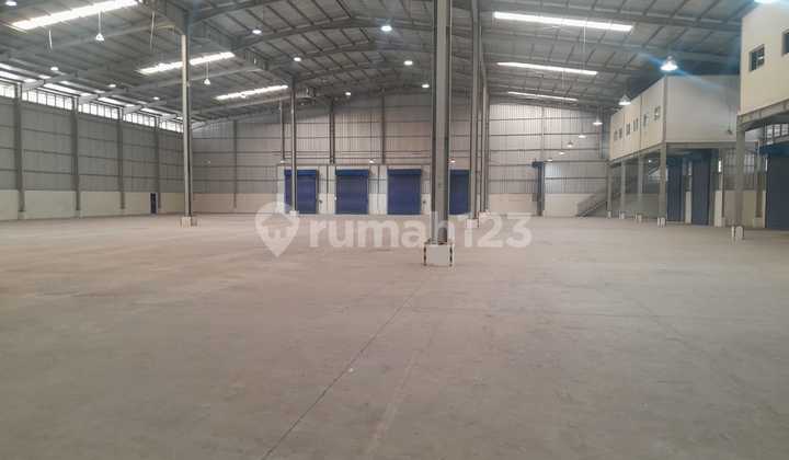 Disewakan Gudang Pluit Lt 4.485m2 Akses Container 40feet Disewakan Gudang Pluit Lt 4.485m2 Akses Container 40feet